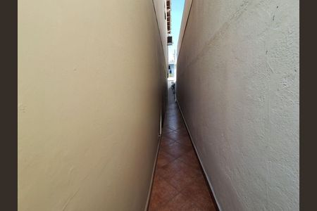 Casa à venda com 100m², 2 quartos e 1 vaga