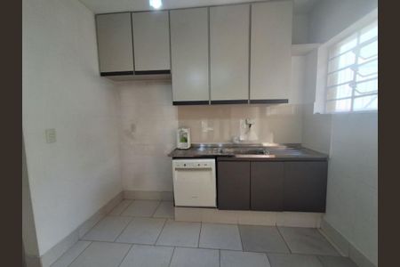 Casa à venda com 2 quartos, 100m² em Vila Elvira, São Paulo