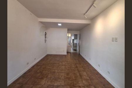 Casa à venda com 2 quartos, 100m² em Vila Elvira, São Paulo