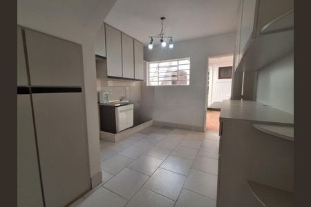 Casa à venda com 100m², 2 quartos e 1 vaga