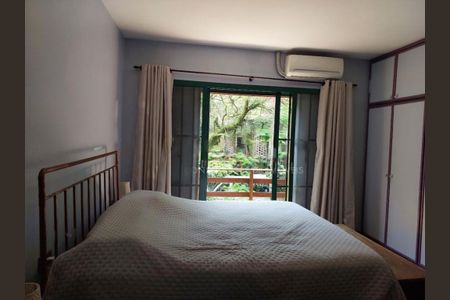 Casa à venda com 280m², 3 quartos e 2 vagas