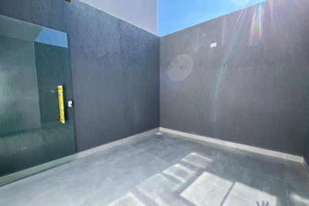 Casa à venda com 120m², 3 quartos e 2 vagas Casa à venda com 120m², 3 quartos e 2 vagasÁrea de Serviço