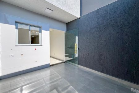 Casa à venda com 120m², 3 quartos e 2 vagas Casa à venda com 120m², 3 quartos e 2 vagasÁrea de Serviço