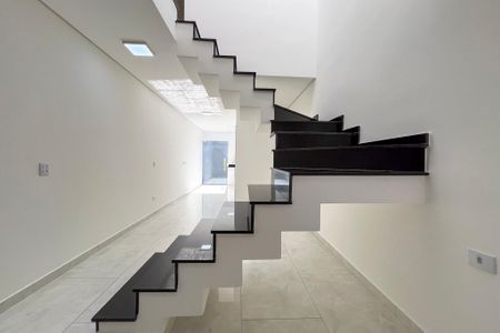 Casa à venda com 120m², 3 quartos e 2 vagas Casa à venda com 120m², 3 quartos e 2 vagasDetalha de Sala
