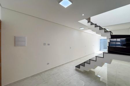 Sala de casa à venda com 3 quartos, 120m² em Vila Liviero, São Paulo