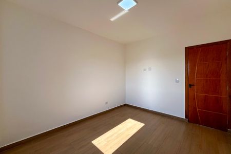 Casa à venda com 120m², 3 quartos e 2 vagas Casa à venda com 120m², 3 quartos e 2 vagasQuarto 2