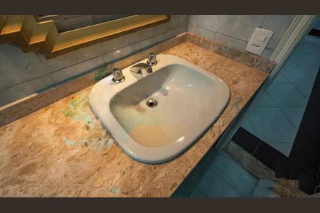 Apartamento à venda com 100m², 3 quartos e sem vaga