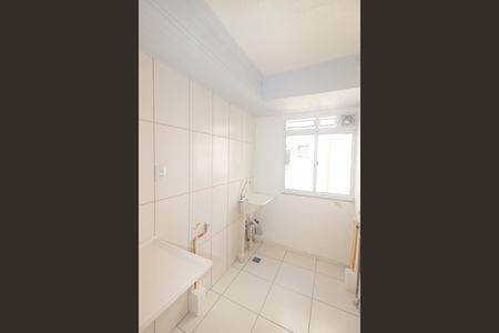 Apartamento à venda com 42m², 2 quartos e 1 vaga Apartamento à venda com 42m², 2 quartos e 1 vagaCozinha e Área de Serviço