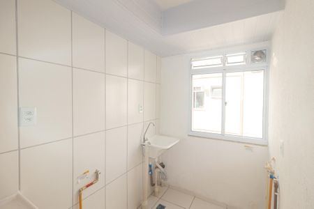 Apartamento à venda com 42m², 2 quartos e 1 vaga Apartamento à venda com 42m², 2 quartos e 1 vagaCozinha e Área de Serviço