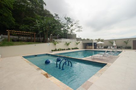 Apartamento à venda com 42m², 2 quartos e 1 vaga Apartamento à venda com 42m², 2 quartos e 1 vagaÁrea comum - Piscina