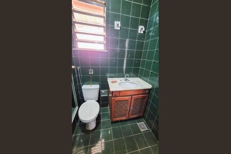 Casa para alugar com 95m², 2 quartos e sem vagaBanheiro 