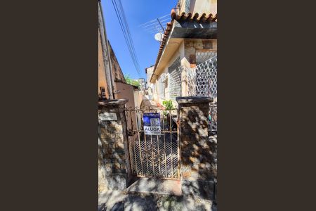 Casa para alugar com 95m², 2 quartos e sem vagaEntrada e Plaquinha 