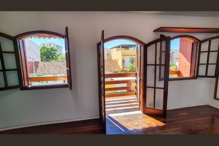 Casa para alugar com 95m², 2 quartos e sem vagaSala