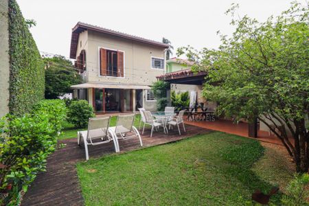 Casa à venda com 200m², 2 quartos e 3 vagas