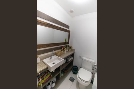 Apartamento para alugar com 117m², 4 quartos e 2 vagas Apartamento para alugar com 117m², 4 quartos e 2 vagasLavabo