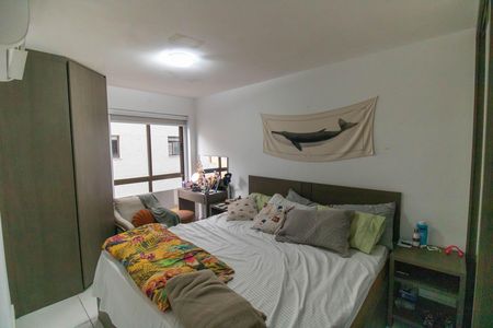 Apartamento para alugar com 117m², 4 quartos e 2 vagas Apartamento para alugar com 117m², 4 quartos e 2 vagasSuíte