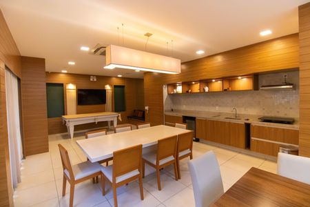 Apartamento para alugar com 117m², 4 quartos e 2 vagas Apartamento para alugar com 117m², 4 quartos e 2 vagasÁrea comum