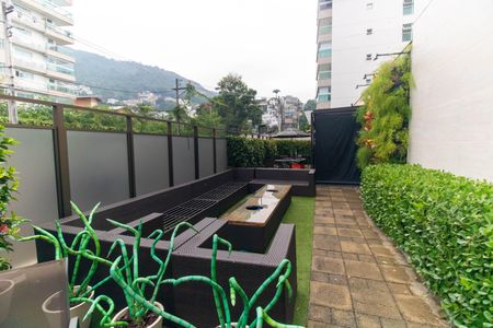 Apartamento para alugar com 117m², 4 quartos e 2 vagas Apartamento para alugar com 117m², 4 quartos e 2 vagasÁrea comum
