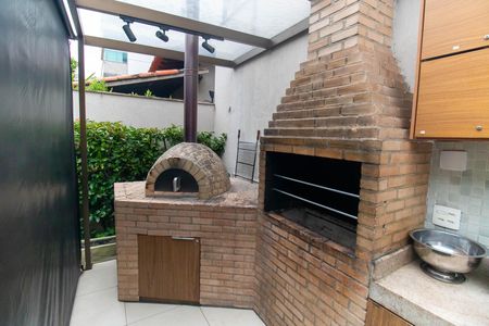 Apartamento para alugar com 117m², 4 quartos e 2 vagas Apartamento para alugar com 117m², 4 quartos e 2 vagasÁrea comum