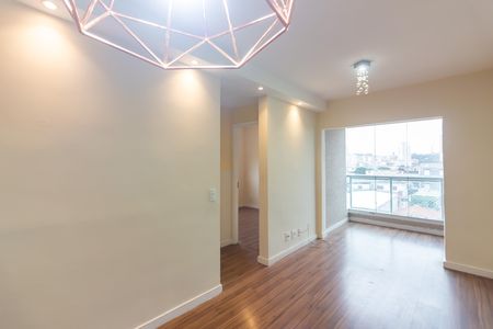 Sala  de apartamento para alugar com 2 quartos, 55m² em Jardim das Flores, Osasco