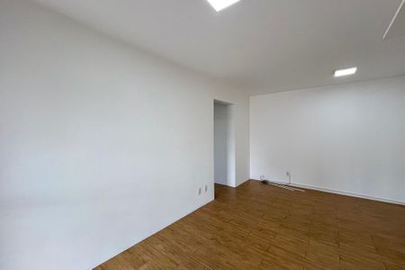 Sala de apartamento para alugar com 2 quartos, 65m² em Vila Gumercindo, São Paulo