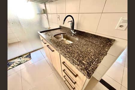 Apartamento para alugar com 48m², 2 quartos e 1 vaga Apartamento para alugar com 48m², 2 quartos e 1 vagaCozinha
