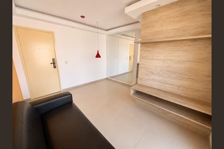 Sala de apartamento para alugar com 2 quartos, 48m² em Jardim Sao Miguel, Ferraz de Vasconcelos