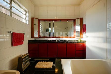 Casa à venda com 3 quartos, 340m² em Jardim Leonor, São Paulo