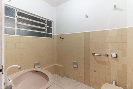 Apartamento à venda com 125m², 3 quartos e sem vaga Apartamento à venda com 125m², 3 quartos e sem vagaBanheiro
