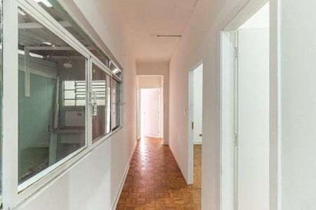 Apartamento à venda com 125m², 3 quartos e sem vaga Apartamento à venda com 125m², 3 quartos e sem vagaCorredor