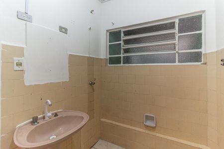 Apartamento à venda com 125m², 3 quartos e sem vaga Apartamento à venda com 125m², 3 quartos e sem vagaBanheiro