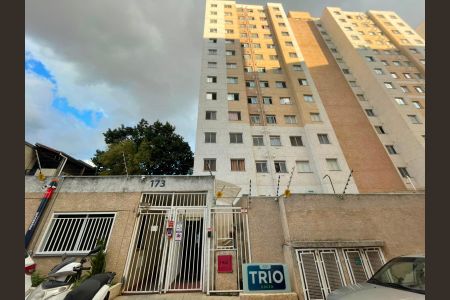 Apartamento para alugar com 40m², 2 quartos e sem vaga