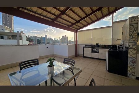 Apartamento à venda com 151m², 3 quartos e 3 vagas