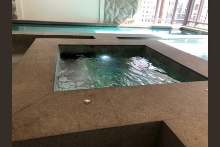 Apartamento à venda com 41m², 1 quarto e 1 vaga