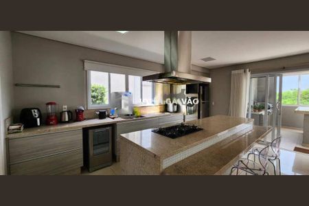 Casa de Condomínio à venda com 3 quartos, 275m² em Loteamento Alphaville Campinas, Campinas