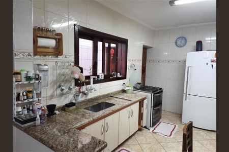 Casa à venda com 257m², 3 quartos e 2 vagas