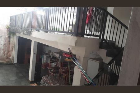Casa à venda com 257m², 3 quartos e 2 vagas