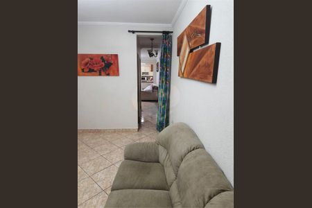 Casa à venda com 257m², 3 quartos e 2 vagas