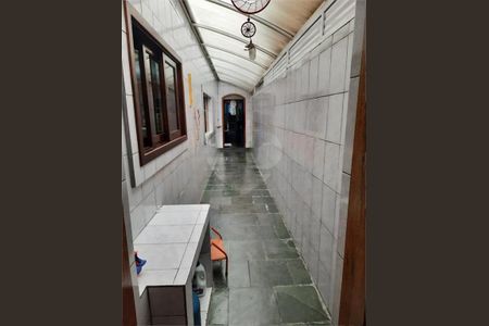 Casa à venda com 257m², 3 quartos e 2 vagas