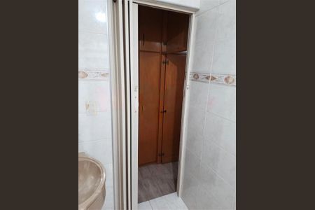Casa à venda com 257m², 3 quartos e 2 vagas