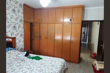 Casa à venda com 257m², 3 quartos e 2 vagas