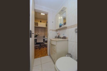 Banheiro de apartamento à venda com 1 quarto, 55m² em Tristeza, Porto Alegre
