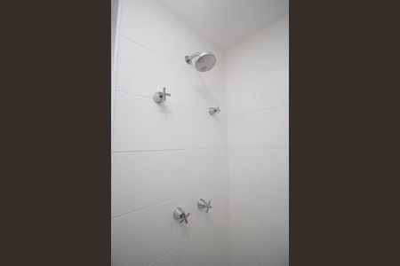 Apartamento à venda com 57m², 2 quartos e 1 vaga Apartamento à venda com 57m², 2 quartos e 1 vagaBanheiro
