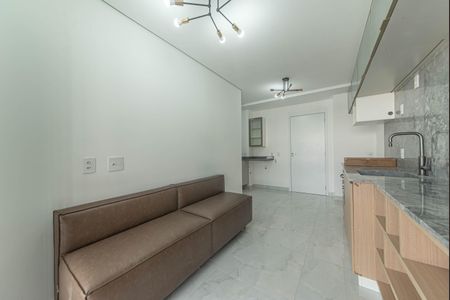 Sala - Cozinha Integrada de apartamento para alugar com 2 quartos, 48m² em Vila Cordeiro, São Paulo