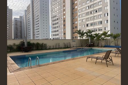 Apartamento para alugar com 70m², 3 quartos e 1 vagaÁrea comum - Piscina