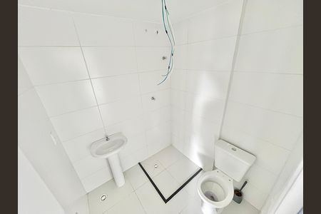Studio para alugar com 30m², 1 quarto e sem vaga Studio para alugar com 30m², 1 quarto e sem vagaBanheiro