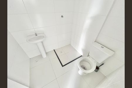 Studio para alugar com 30m², 1 quarto e sem vaga Studio para alugar com 30m², 1 quarto e sem vagaBanheiro