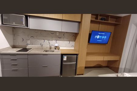 Foto 01 de kitnet/studio para alugar com 1 quarto, 41m² em Vila Nova Conceição, São Paulo