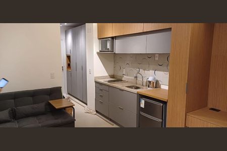 Foto 03 de kitnet/studio para alugar com 1 quarto, 41m² em Vila Nova Conceição, São Paulo