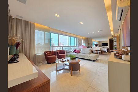 Sala  de apartamento à venda com 3 quartos, 128m² em Lourdes, Belo Horizonte